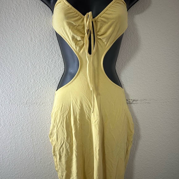 WeWoreWhat Dresses & Skirts - Yellow Cut-Out Dress